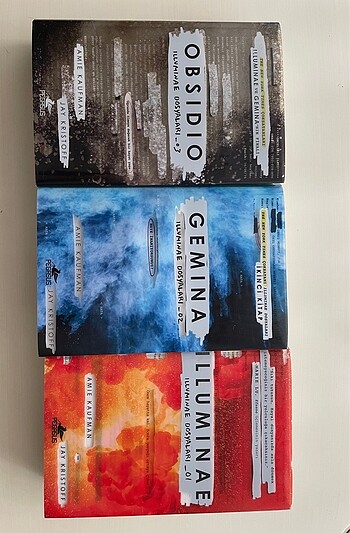 illümünae gemina obsidio kitap seti