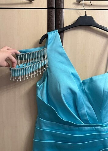 Diğer Yırtmaçlı balık abiye