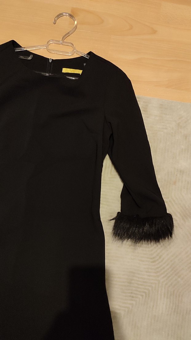 Kürklü Siyah Kadın Elbise - Görsel 3