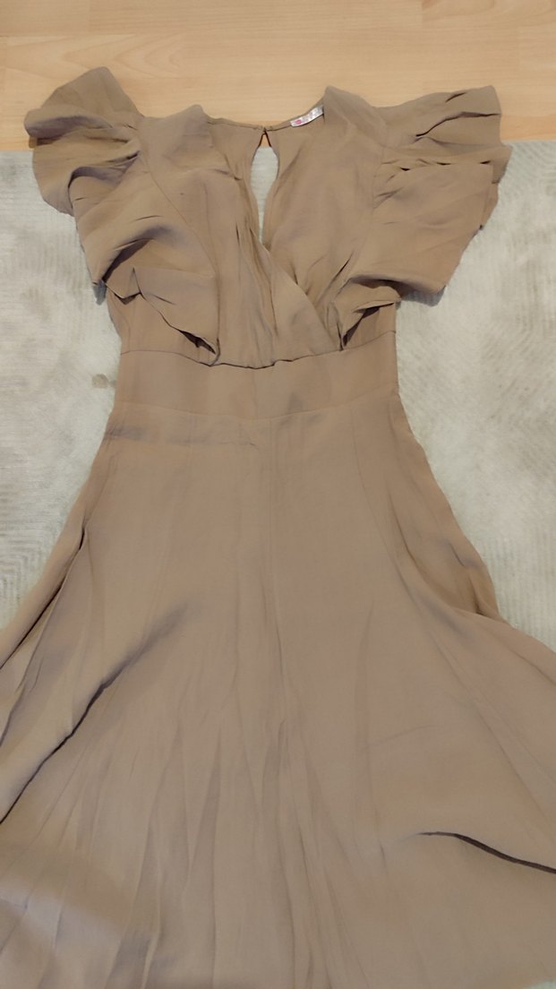 Bej Uzun Kollu Fırfırlı Elbise - Görsel 2