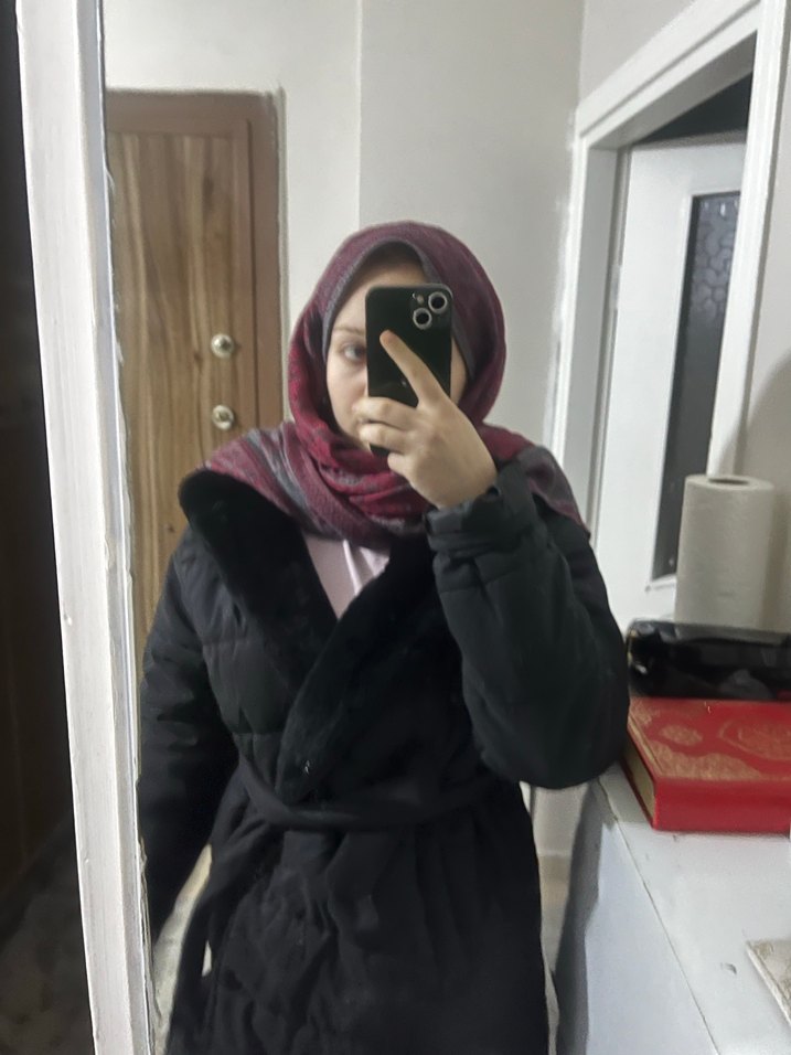 Siyah Kemerli Midi Kadın Kaban - Görsel 2