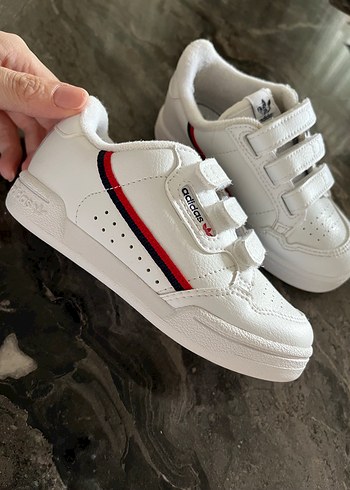 Beyaz Adidas Çocuk Spor Ayakkabı - Görsel 3