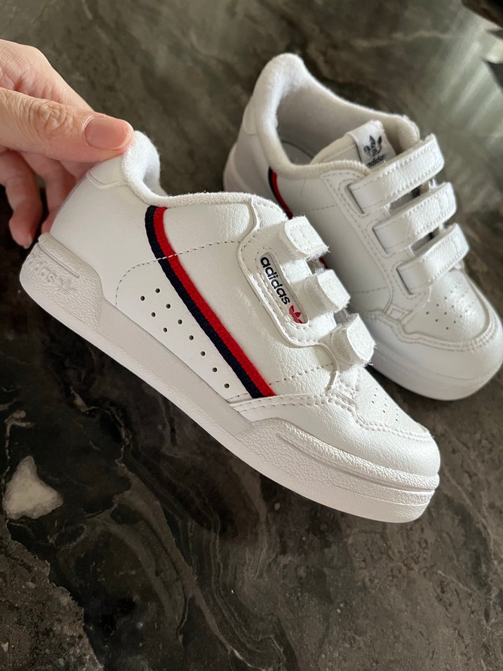 Beyaz Adidas Çocuk Spor Ayakkabı - Görsel 3