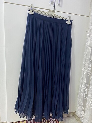 Zara Pliseli etek