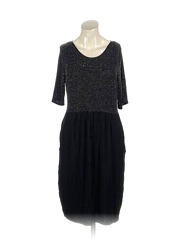 PreLoved Kısa Elbise %70 İndirimli.