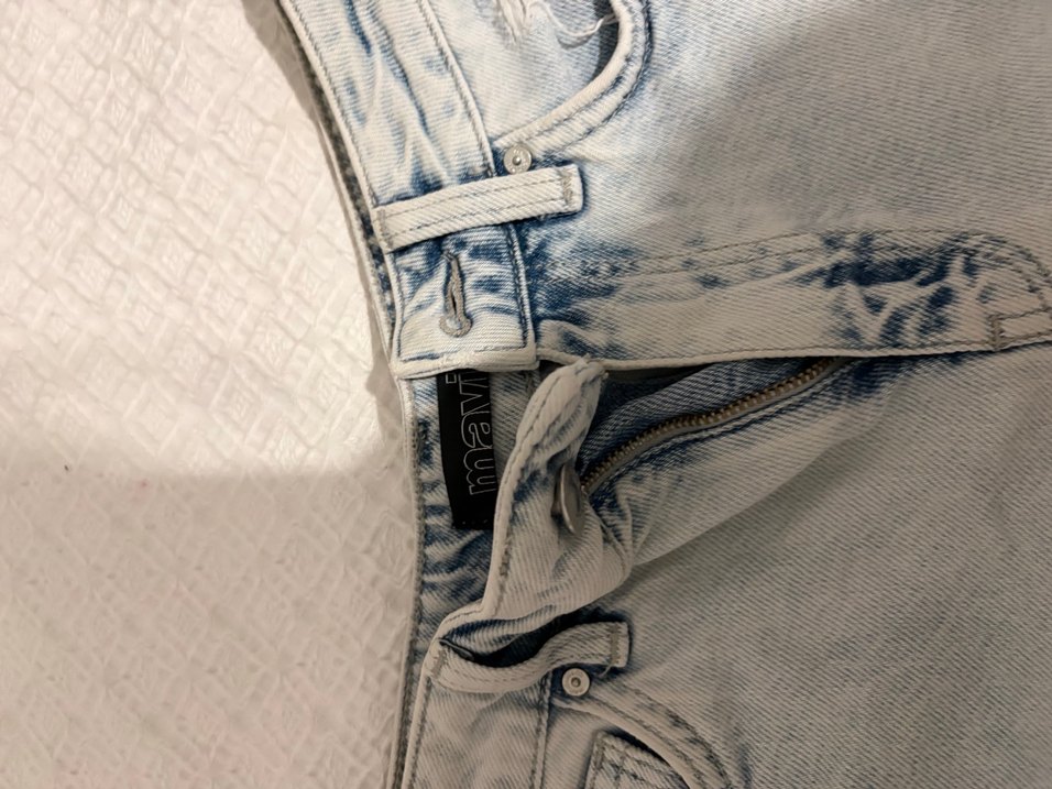 Düğmeli Gri Mavi Mini Denim Şort - Görsel 4
