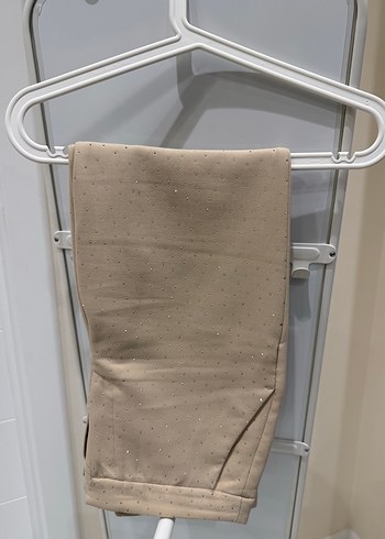 İpekyol önü taşlı pantolon