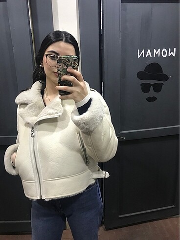 l Beden beyaz Renk Stradivarius mont beyaz