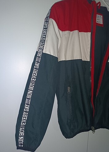 Defacto astarlı rüzgarlık 10-11 yaş - Görsel 3