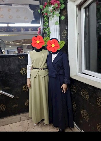 Uzun Kollu, Yüksek Yakalı Gri Tesettür Mezuniyet Elbisesi - Görsel 3