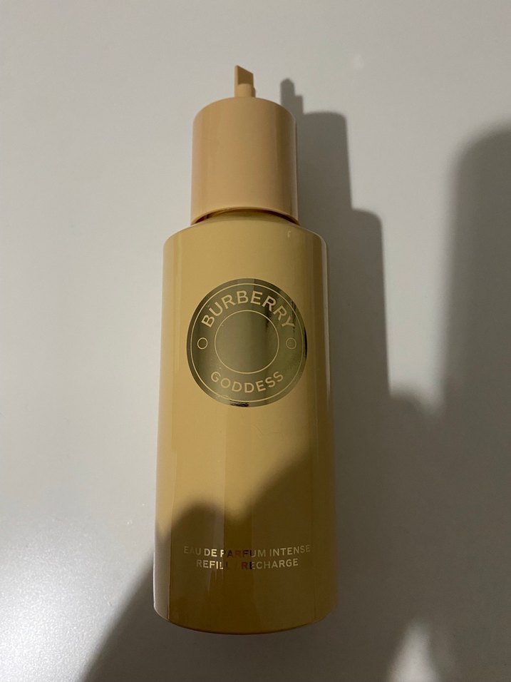 Burberry Goddess Edp Intense Refill 150 ML - Görsel 2