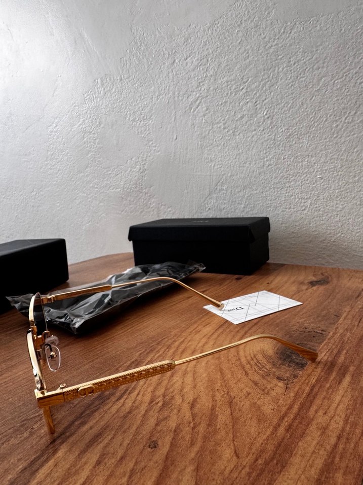 Dior Kadın Altın Renk Gözlük - Görsel 5