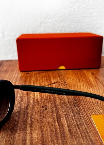 Louis Vuitton Siyah Kadın Gözlük - Görsel 4