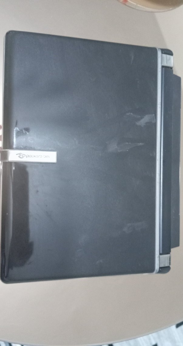 Siyah Packard Bell Dizüstü Bilgisayar - Görsel 2