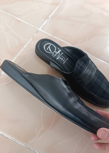 Kemer Detaylı Siyah Kareli Erkek Ev Terliği - Görsel 2