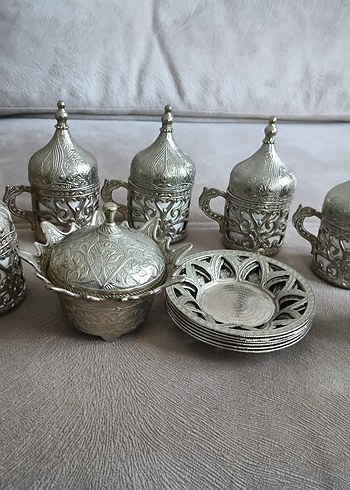 Gümüş İşlemeli Kahve Fincanı Seti