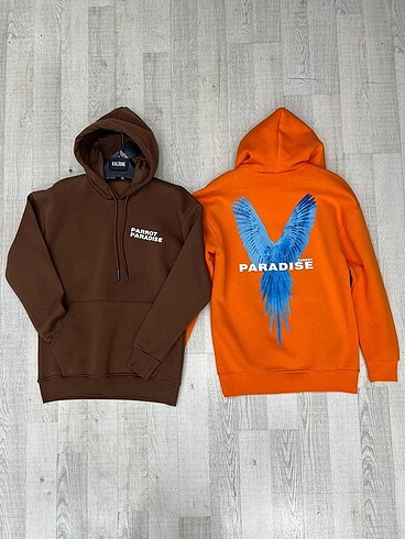 Kapşonlu sweatshirt