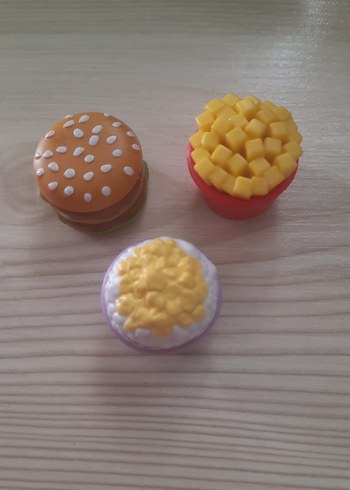  Beden Littles PETSHOP DINNER DASH PLAY PACK