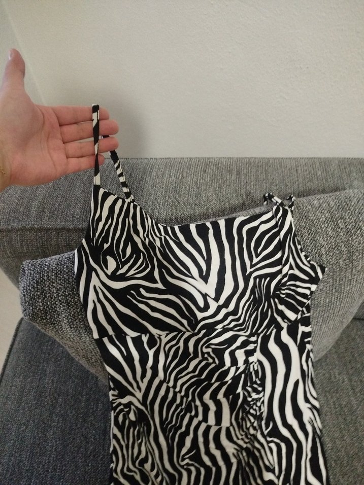 Zebra Desenli Uzun Elbise - Görsel 3