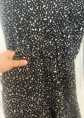 Siyah V Yaka Midi Elbise - Görsel 5