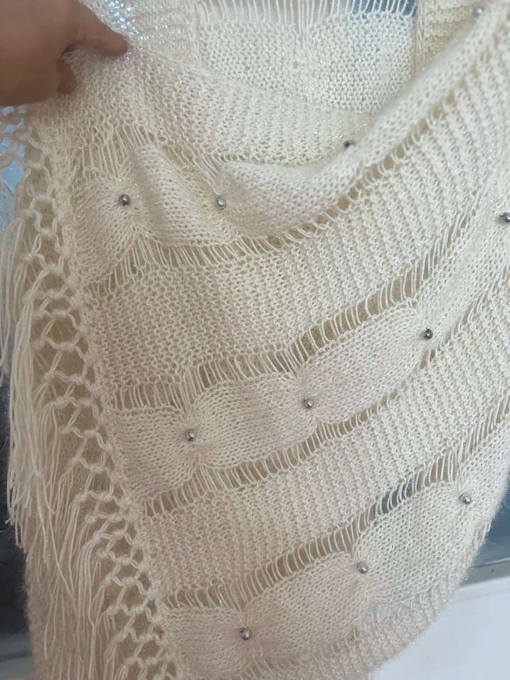 Beyaz Örgü Bohem Tarzı Kadın Şal - Görsel 5