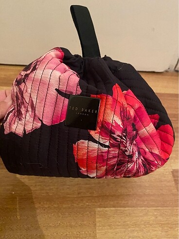 Ted Baker Makyaj Çantası