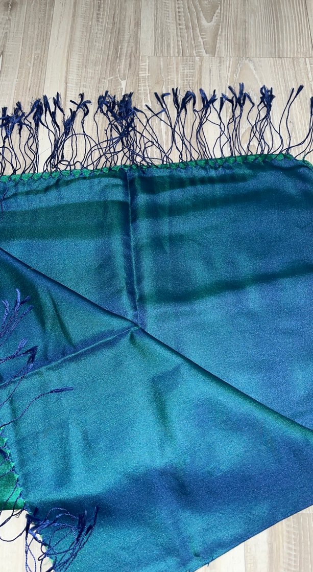 Yeşil mavi Kadın İpek Görünümlü Püsküllü Şal - Görsel 2