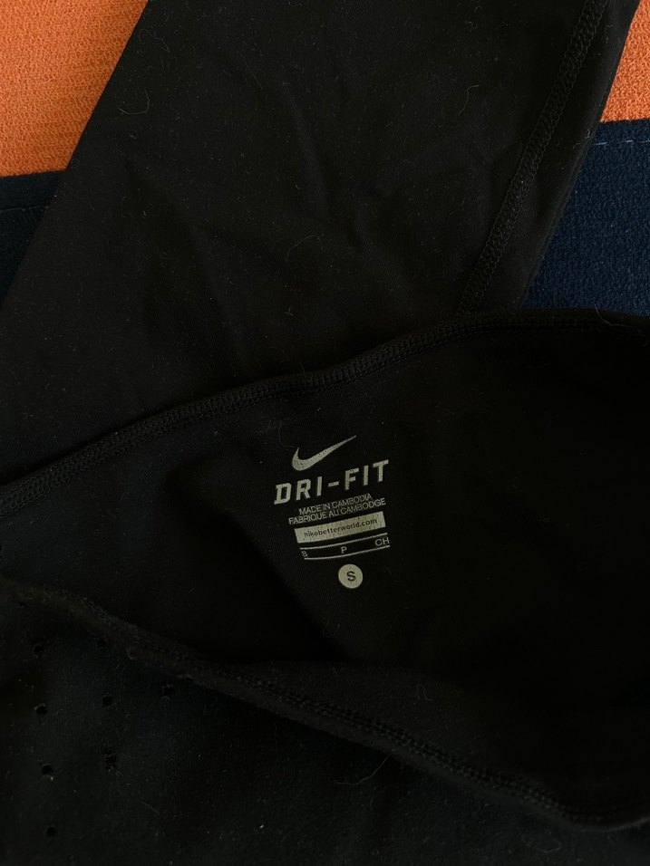 Orijinal korseli Nike Siyah Yüksek Bel Spor Tayt — görsel 3/5