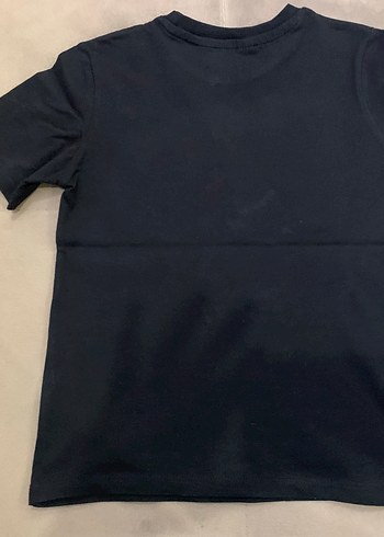 4 Yaş Beden çeşitli Renk H&M Erkek Çocuk Tişörtü 4-6 yaş