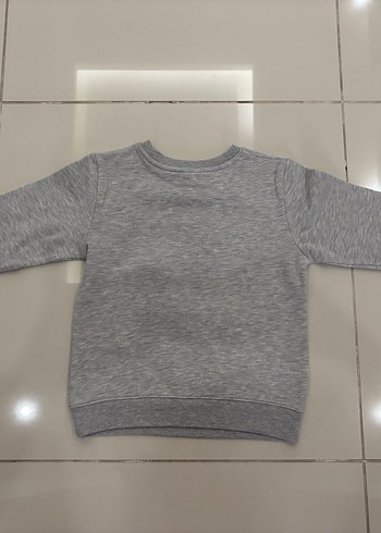 H&M Erkek Çocuk Sweatshirt 6-8 yaş - Görsel 3