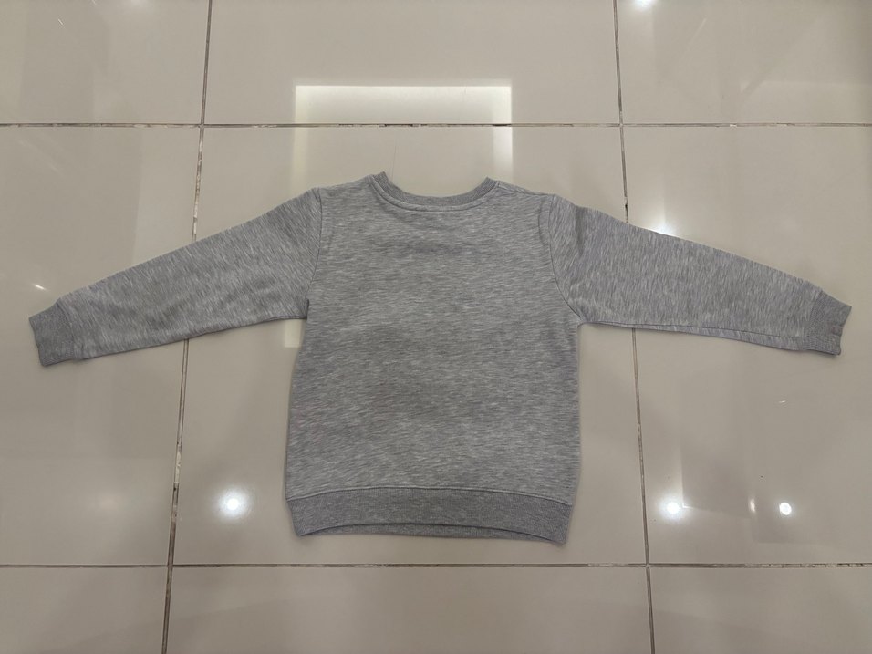 H&M Erkek Çocuk Sweatshirt 6-8 yaş - Görsel 3