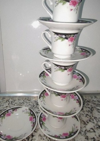 Çiçek Desenli Beyaz  Fincan takımı - Görsel 3