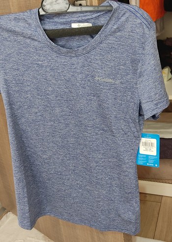 Columbia Mavi XS orjinal,sıfır tişört