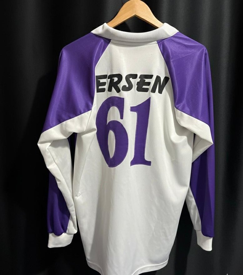 Mor-beyaz çizgili polo yaka vintage futbol forması - Görsel 2