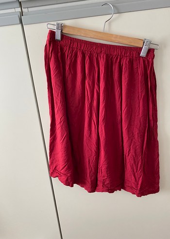 Kırmızı Midi kısa pantalon