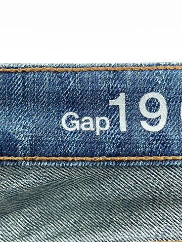 29 Beden mavi Renk Gap Jean / Kot %70 İndirimli.