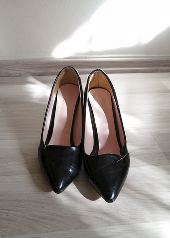 Siyah İnce Topuklu Kadın Stiletto