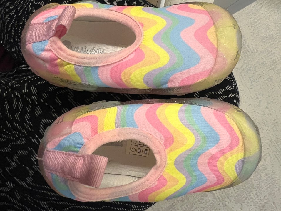 Çok Renkli Dalga Desenli Kız Deniz ve Havuz Ayakkabısı - Görsel 3