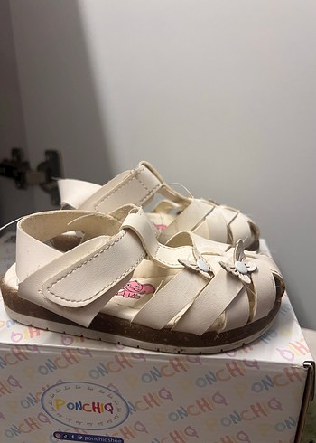 Kız Çocuk Beyaz Tokalı Nakışlı sandalet ortopedik defi - Görsel 3