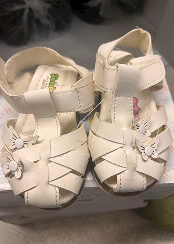 Kız Çocuk Beyaz Tokalı Nakışlı sandalet ortopedik defi - Görsel 5