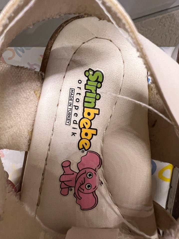 Kız Çocuk Beyaz Tokalı Nakışlı sandalet ortopedik defi - Görsel 4