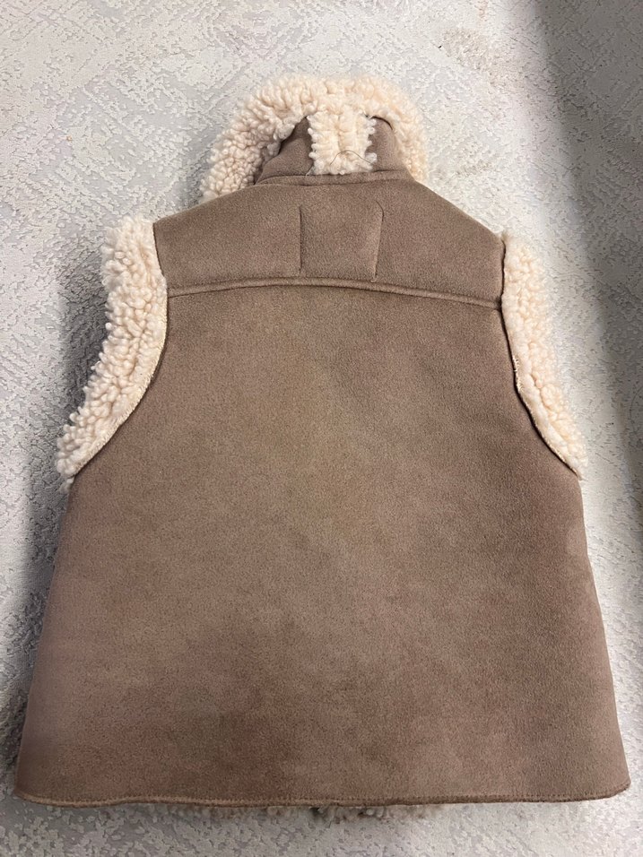 Kız Çocuk Kürklü Bej Yelek - Görsel 4