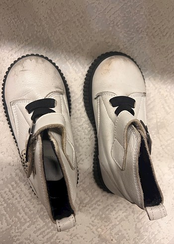 Ortopedik Kız çocuk kalpli bot - Görsel 5