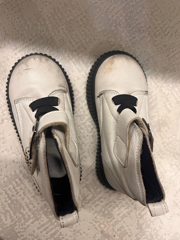 Ortopedik Kız çocuk kalpli bot - Görsel 5