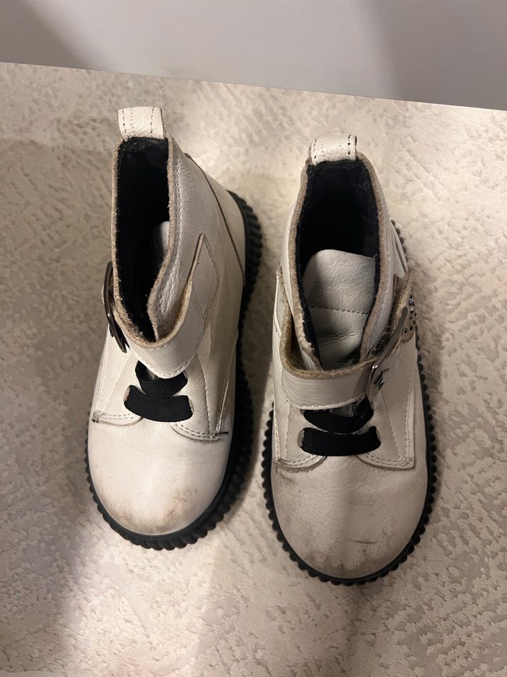 Ortopedik Kız çocuk kalpli bot - Görsel 2