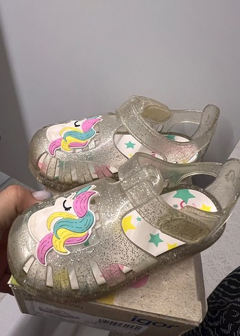 İgor ünicornlu kız Deniz ve Havuz Ayakkabısı - Görsel 3