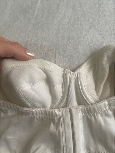 xs Beden Büstiyer