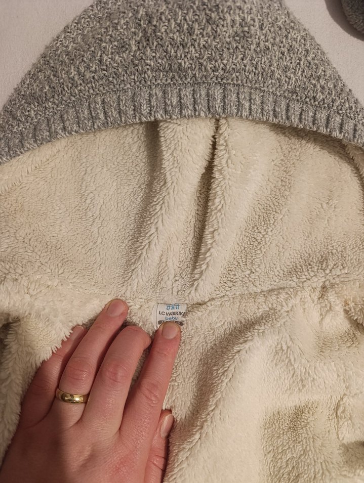 Kapüşonlu Gri Örgü Erkek Çocuk Kazak - Görsel 2