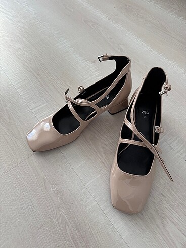 Zara Zara sandalet