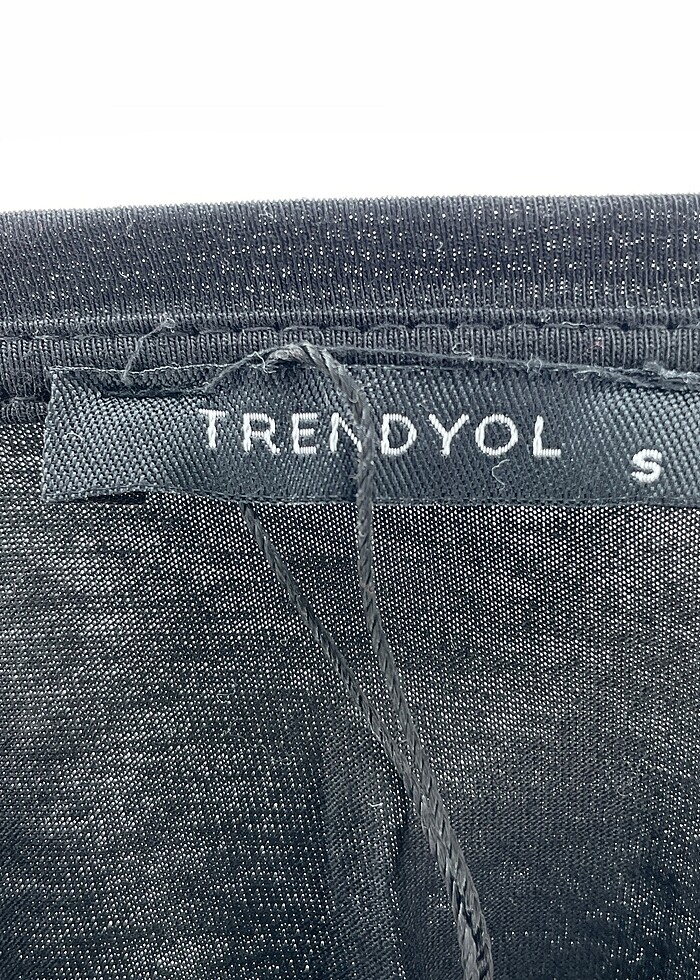 Trendyol & Milla T-shirt %70 İndirimli. - Görsel 4